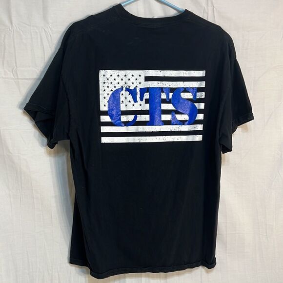 Graphics T-shirt - Picture 2 of 4